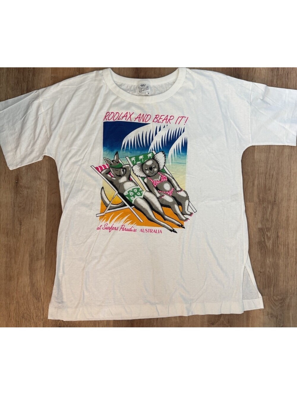 Vintage 90s graphic t shirt surfers paradise Australia single stitch adult XL
